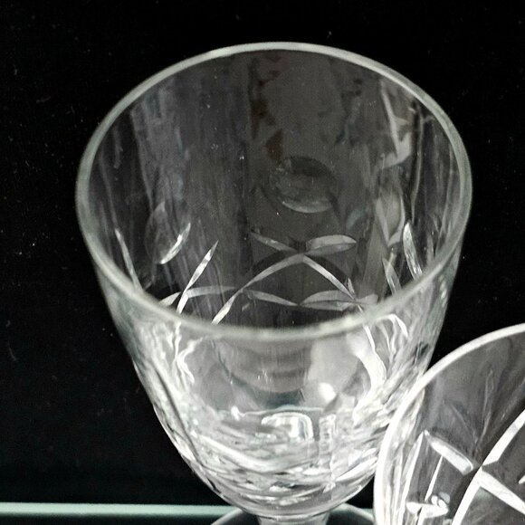 Decorative Cut Glass Liquor Cocktail Cordial Glasses (4) Collection mismatched - Picture 6 of 9